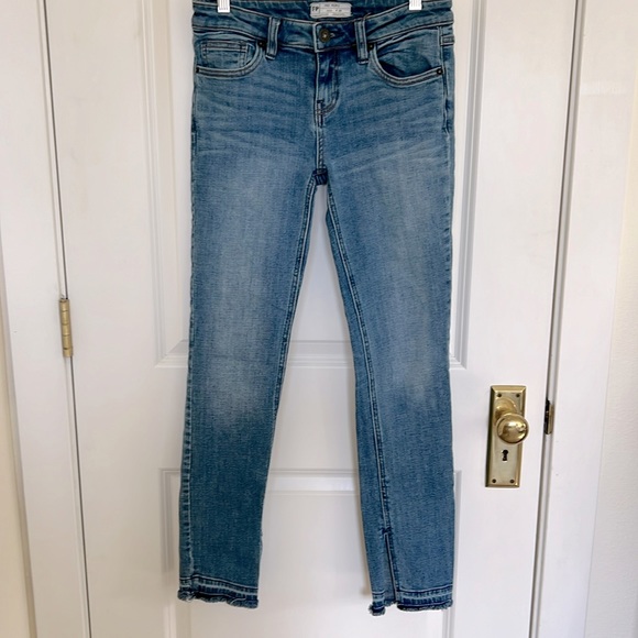 Free People Split Fray Hem Light Wash Jeans - Picture 3 of 8